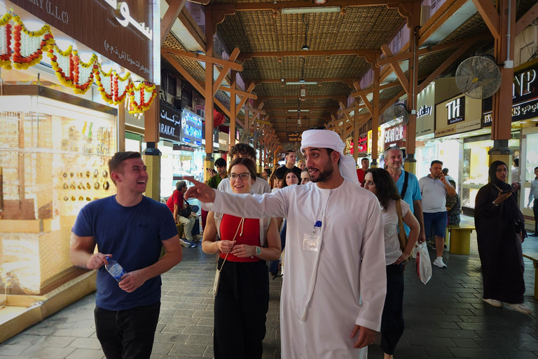 Dubai: Premium Old Town, Street Food, Souks & Boat Ride Tour Private tour with transfers