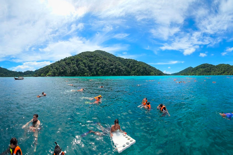 Phuket/Khao Lak: Ko Surin – 3-Riff-Schnorcheln-MeisterwerkAbholung vom Hotel in Phuket