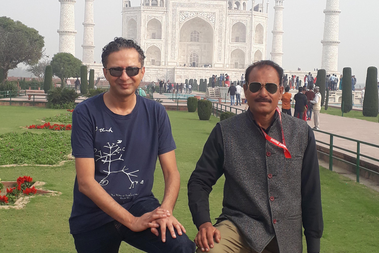 泰姬陵与阿格拉堡之旅（含标志性摄影环节）探索泰姬陵（仅限导览）