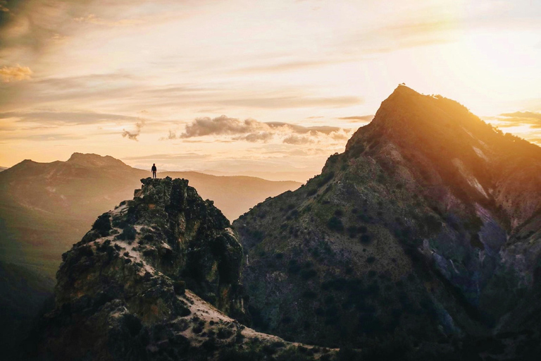 ⭐ Excursión al atardecer y cumbre de Sierra Nevada con cachorro ⭐⭐ Excursión al atardecer y cumbre de Sierra Nevada Excursión privada con cachorro ⭐