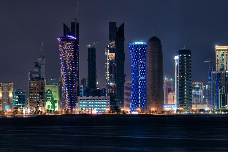 Recorrido nocturno por la ciudad de Doha: Souq Waqif, Katara y Pearl-Qatar