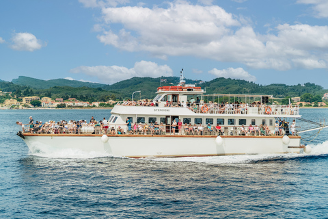 Corfú: crucero a Antípaxos y las cuevas azules de PaxosRecogida en la isla de Corfú al puerto de Corfú