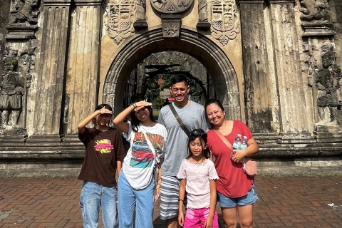 Manila: Recorrido a pie por Intramuros.Manila: Iglesia de San Agustín y Paseo por Intramuros