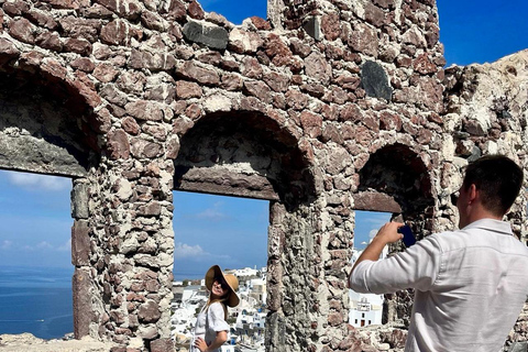 Excursão guiada pelo melhor de Santorini de 6 horasSantorini: Excursão ao melhor de Santorini com degustação de vinhos 6H