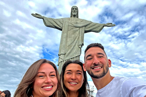 Destaques do Rio: Cristo, Pão de Açúcar e muito mais em um tour particular