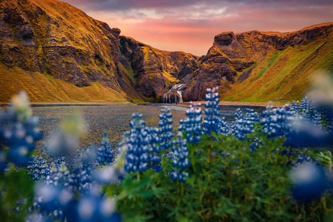 From Reykjavík: Diamond Beach, Glacier Lagoon & Boat Tour Free pick up from Bus Stop #12 with BOAT ride