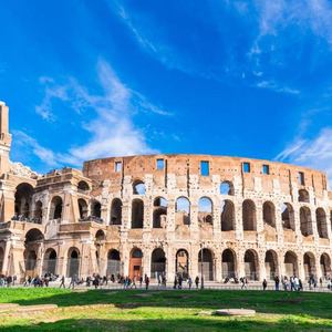 Best of Colosseum Experience: Exclusive Tour in 40 Languages