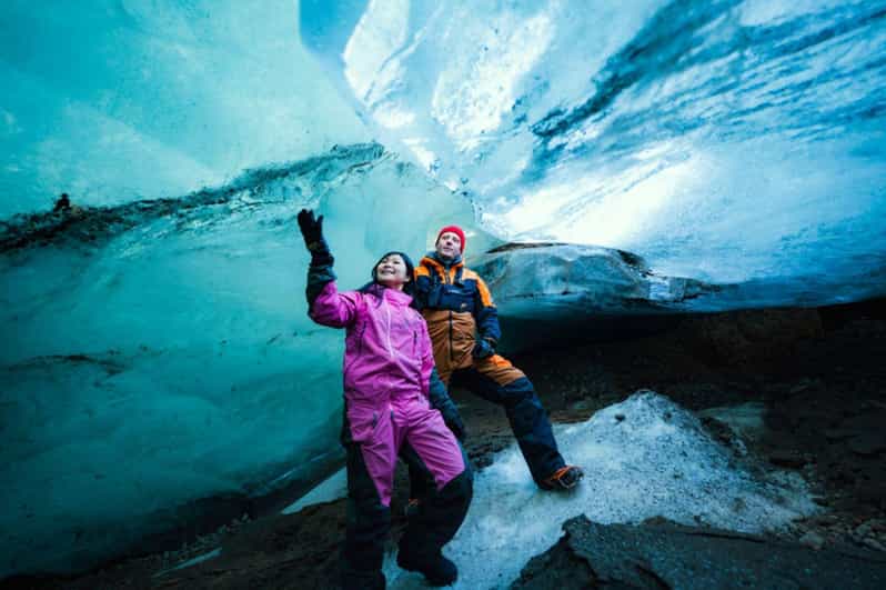 Geysirből: Langjökull gleccseren: Snowmobiling & Ice Cave on Langjökull Glacier