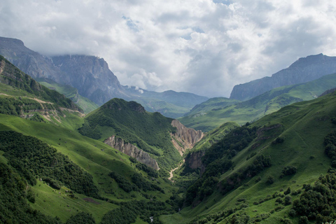 5-Day Azerbaijan Tour: Baku, Shahdag, Gobustan & Gabala Option 2 – Standard Package (5–7 Pax)