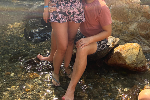 Medellin: River Tubing and BBQ Day Trip with Hotel Pickup