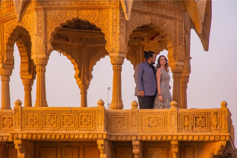 Von Jodhpur: 2 Tage Jaisalmer Highlight Tour mit dem AutoTour nur mit Auto und Fahrer (ohne Guide)