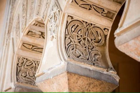 Malaga Walking Tour with Gibralfaro Castle & Alcazaba Visits