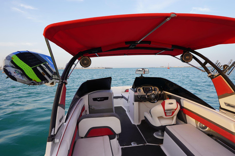 Doha: Private Jet Boat Trip - with Water Activities Doha: Private Jet Boat Trip (1 hour)