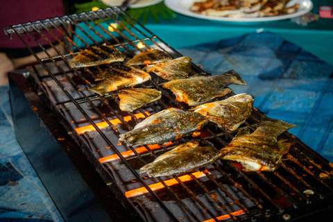 Langkawi:6 Hours Mangrove Night Safari with Pick Up & Dinner