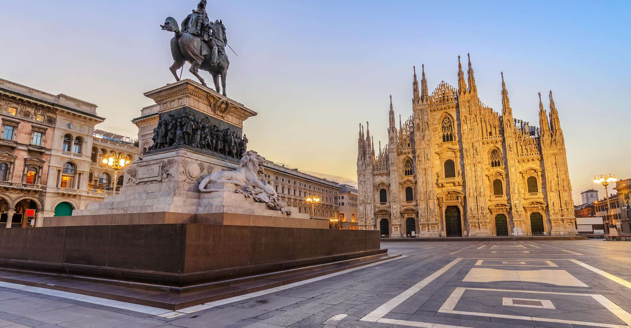 Milan: Guided Walking Tour with Duomo and the Last Supper