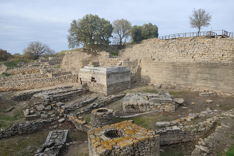 Istanbul: Troy Guided Day Trip with Ferry Ride