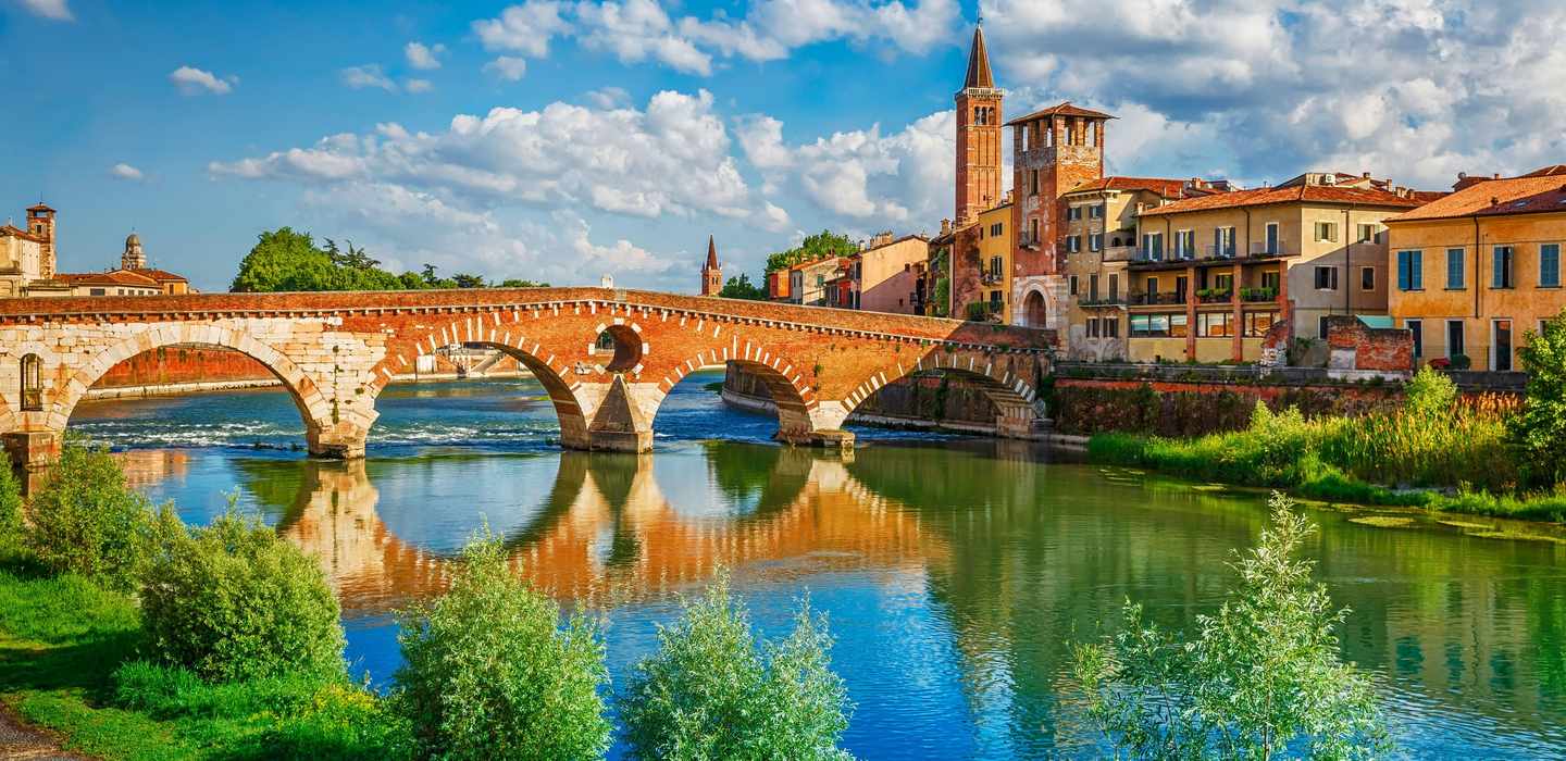 Mailand: Verona Day Tour mit einer Gardasee-Kreuzfahrt nach Sirmione Mailand: Verona Day Tour mit einer Gardasee-Kreuzfahrt nach Sirmione