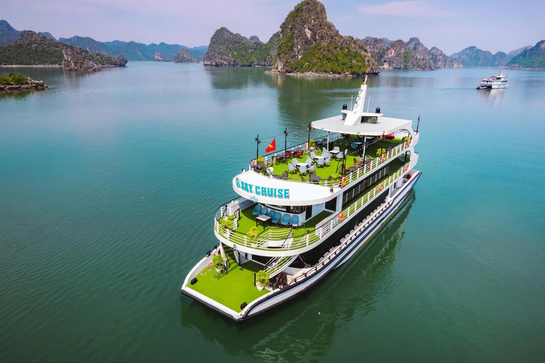 From Hanoi: Ninh Binh & Halong Bay 2-Day Tour with Cruise