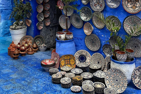 Escursione di più giorni da Fes a Chefchaouen in più lingue(EN/FR/ES/IT/AR)Escursione di più giorni da Fes a Chefchaouen (gruppo di medie dimensioni)