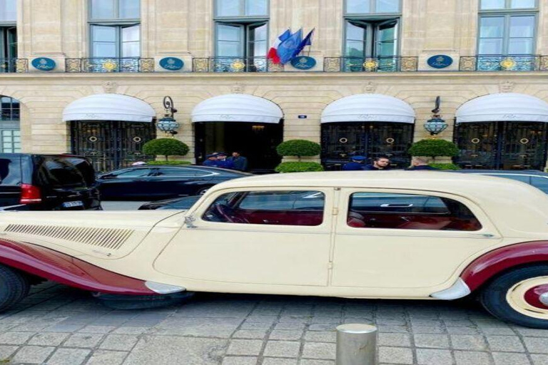 Paris: Guided City Highlights Tour in a Vintage French Car 30-Minute Tour Citroën 2CV