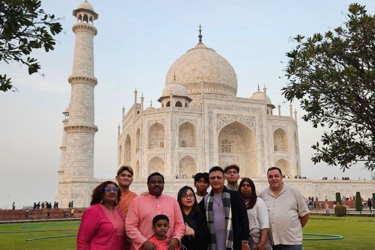 Sunrise Taj Mahal Tour from New Delhi Sunrise Taj Mahal tour from new Delhi
