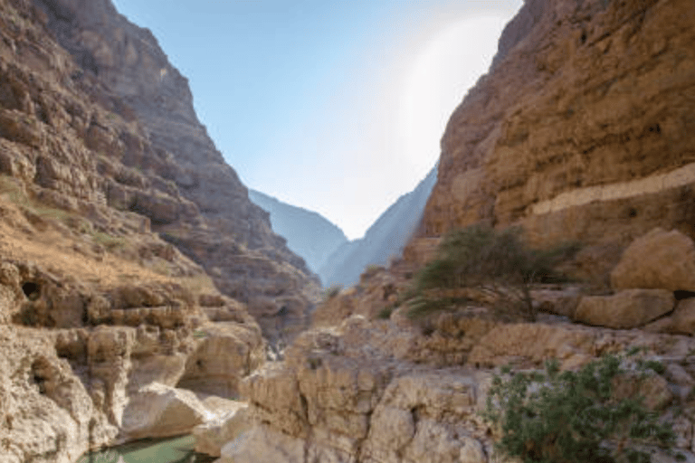 WADI SHAB - SINKHOLE: DAY TOUR WITH COASTAL BEAUTY IN MUSCAT