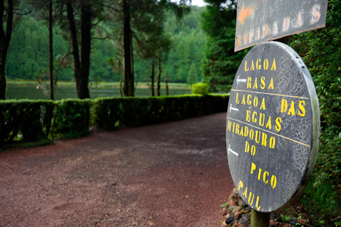 São Miguel: wandeling naar Sete Cidades en kratermeren