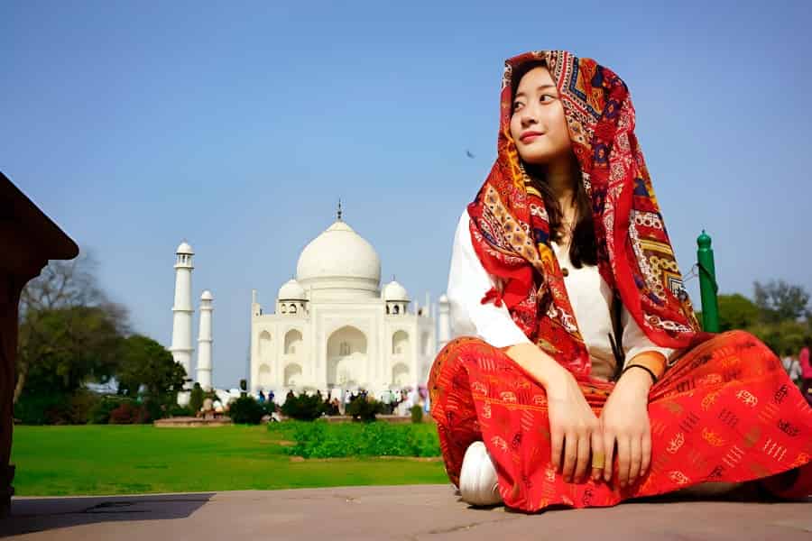 Agra: Taj Mahal bei Sonnenaufgang & Rotes Fort – Tagestour, alles inklusive. Foto: GetYourGuide