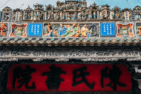 Guangzhou: Discover Lingnan Heritage & Local Life (Private) Guide for English