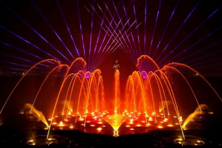 New Delhi: Akshardham Temple Tour with Water and Light Show All Inclusive Akshardham Temple Tour with Water & Light Show