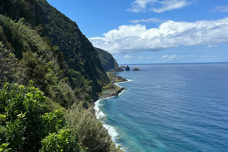 West Jeep tour Madeira: Fanal, Seixal beach, Vulcaninc Pools