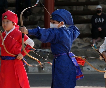 Busan : Wellness and Culture Tour with Shoot & Stroll
