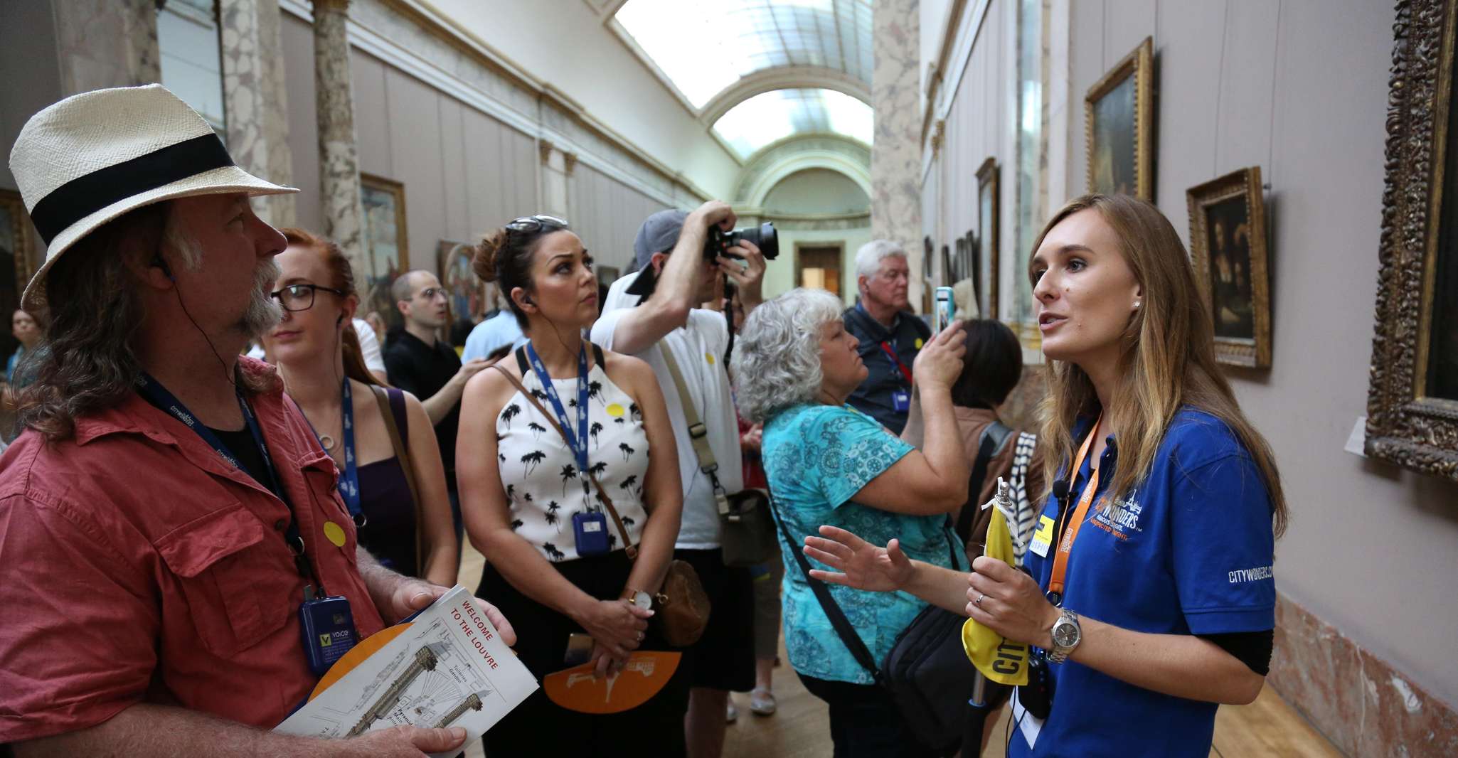 Louvre & Mona Lisa Small Group Tour with Reserved Entry photo 1