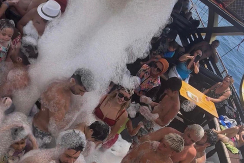Alanya: Romantic Boat Tour with Lunch and Drinks