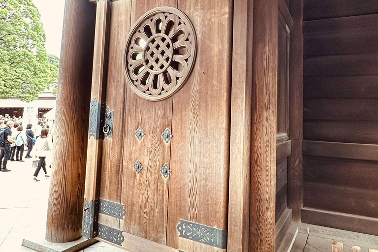 Tokyo: Private Tailored Tour with a Local Guide (2 hours) Tokyo: Private Tailored Tour with a Local Guide