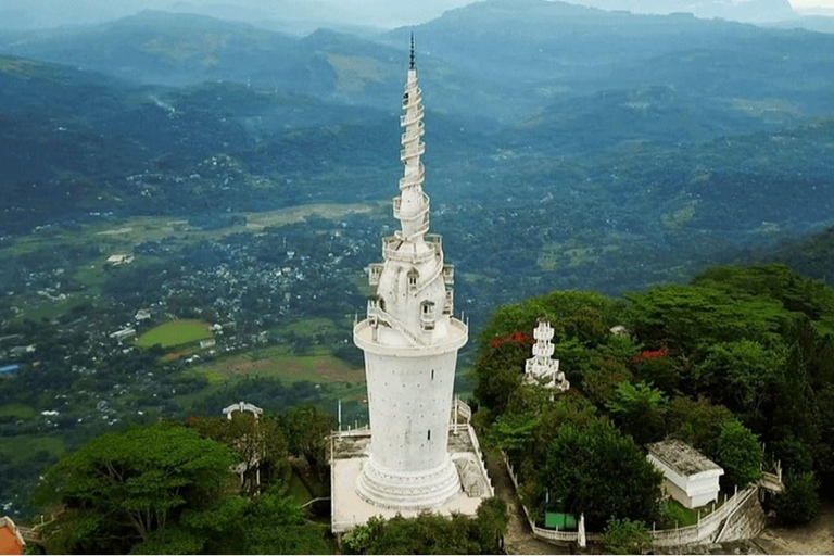Kandy: Ambuluwawa Tower and Temple Tour with Dance Show