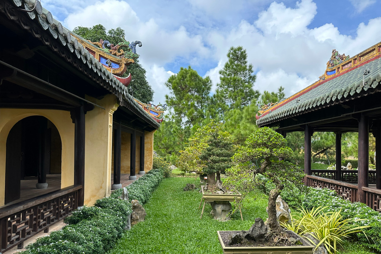 Hue Imperial city walking tour in 2,5 hours