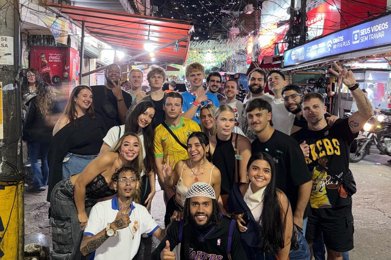 Pubcrawl & Real Favela Party in Rocinha with Locals