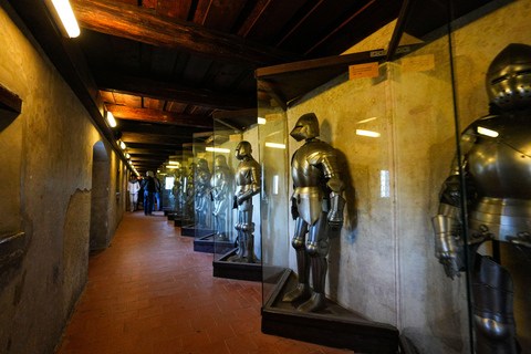 Prague Castle Interiors Tour: Small Group w/ Entry Tickets