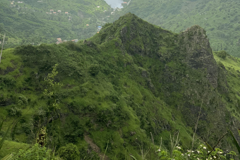 Serra Malagueta - Ribeira de Gongon - Hortelão Hike Hike Serra Malagueta - Ribeira de Gongon - Hortelão