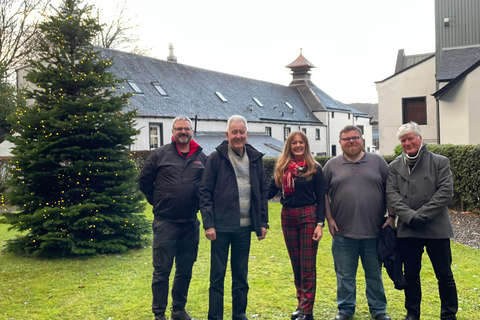 Glasgow: Scottish Rogue Distillery Experience with Tasting