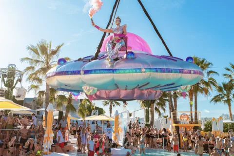 Ibiza Pool Party & Club Tour - O Beach & Eden Club