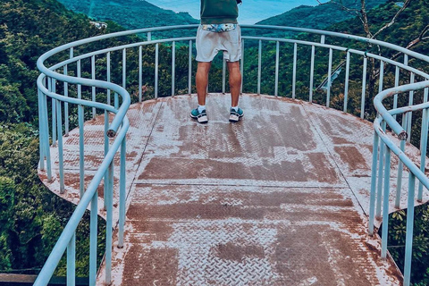 Da Nang: Hai Van Pass Sonnenaufgangstour mit Frühstück und KaffeeMach mit: Englisch