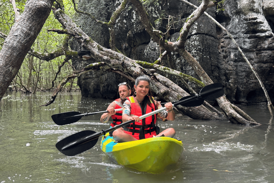 Sarasota: Kajaktour durch Mangroven und zu versteckten Stränden – Siesta Key. Foto: GetYourGuide Sarasota: Kajaktour durch Mangroven und zu versteckten Stränden – Siesta Key. Foto: GetYourGuide