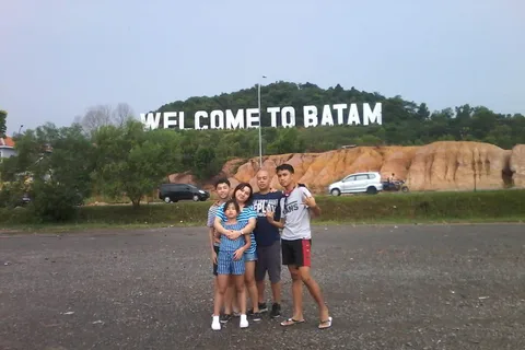 Batam Day Tour with Singapore ferry ticket, massage & lunch