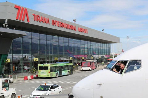 Transfer naar Sarande en KsamilTransfer van het vliegveld van Tirana naar Sarande en Ksamil