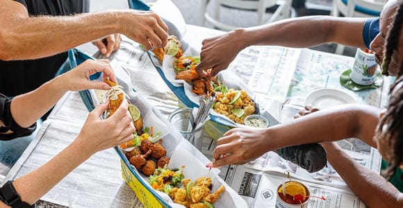 Nassau: Segway Tour with Fort Charlotte & Food Tasting