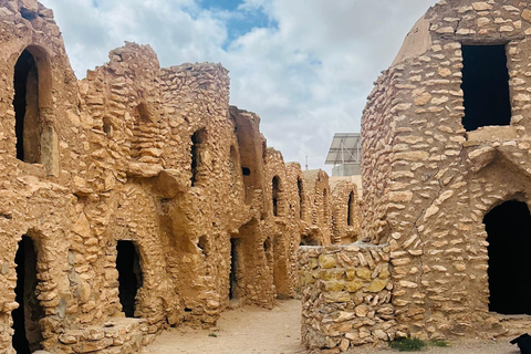 Djerba: Ksar Ghilane, Salt Lake, & Ksar Hadada