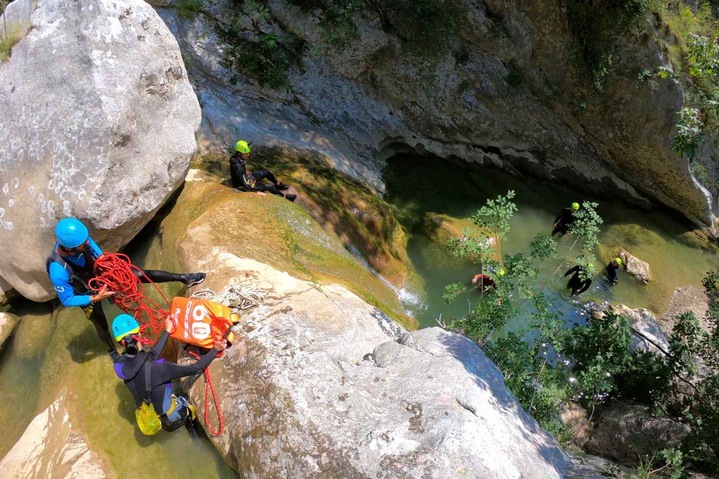 巴尔城探险：梅久雷奇河峡谷漂流