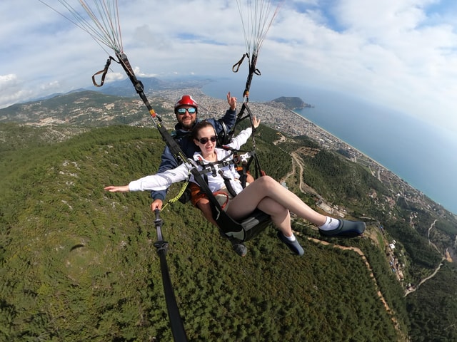 Antalya: Adrasan or Alanya Tandem Paragliding & Transfers